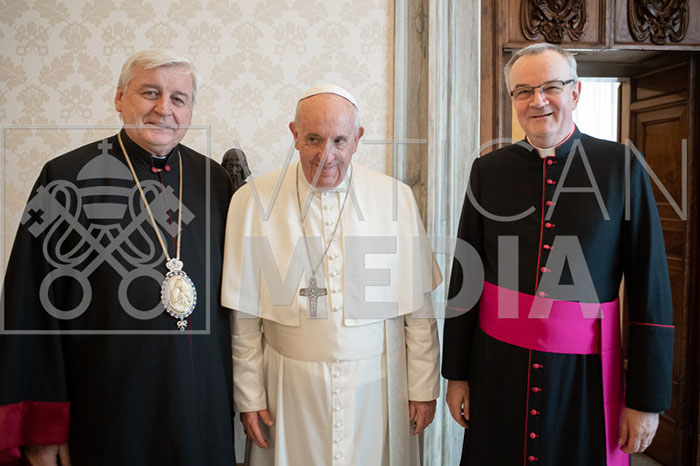 %_tempFileName00889_05122019%