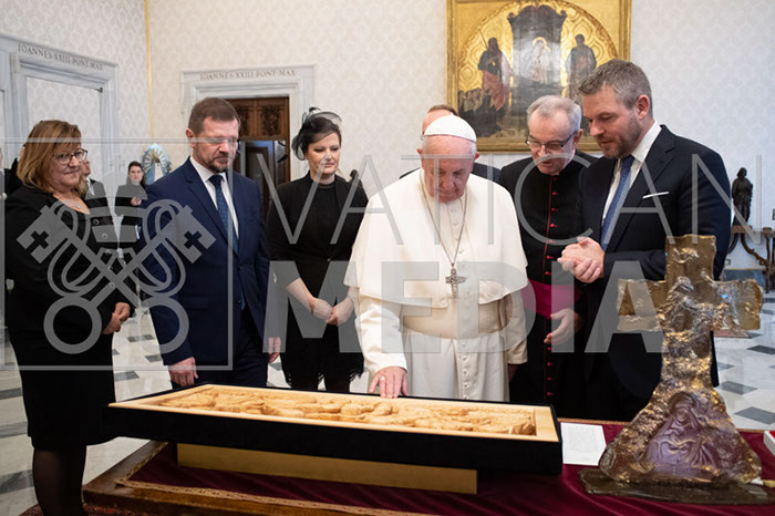 %_tempFileName02033_09122019%