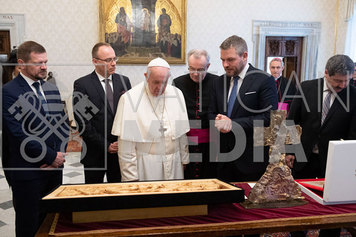 %_tempFileName02038_09122019%