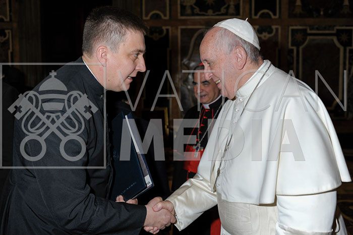 %_tempFileName01564_12122019%