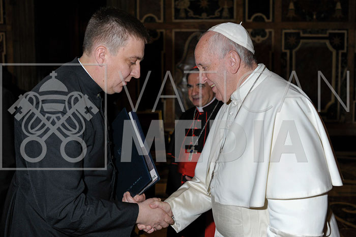 %_tempFileName01566_12122019%