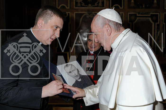 %_tempFileName01580_12122019%