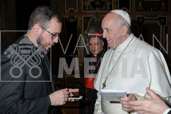 %_tempFileName01637_12122019%