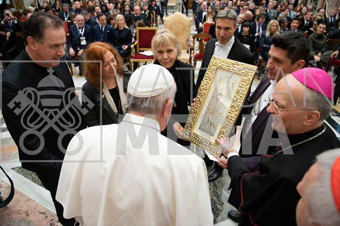 %_tempFileName03156_13122019%