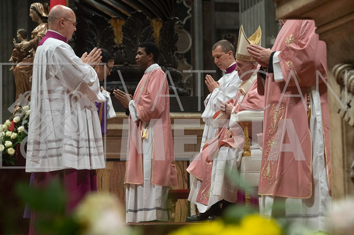 %_tempFileName00884_15122019%