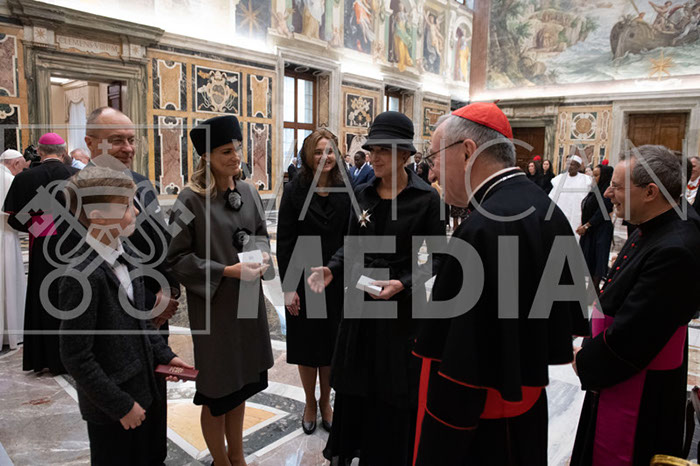 %_tempFileName01800_19122019%