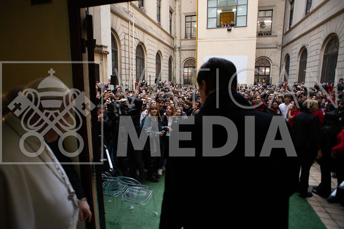 %_tempFileName01435_20122019%