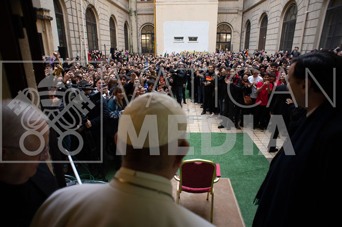 %_tempFileName01439_20122019%