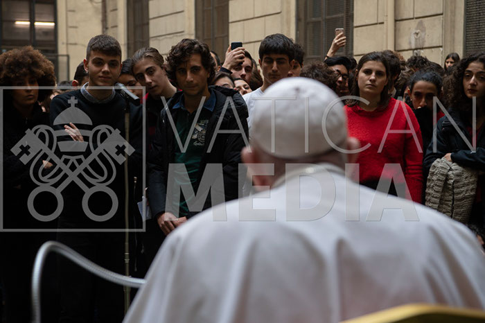 %_tempFileName01583_20122019%