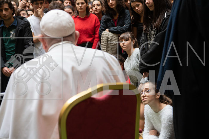 %_tempFileName01590_20122019%