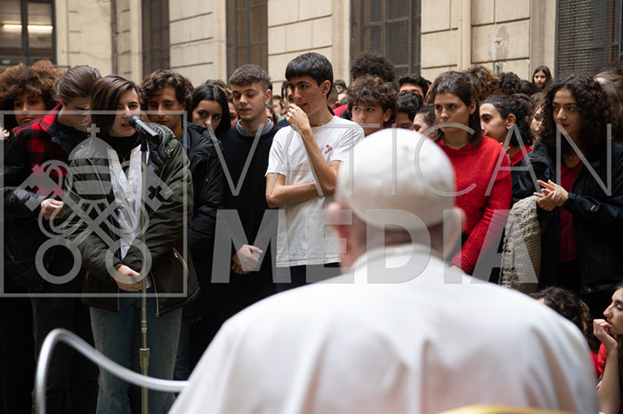 %_tempFileName01595_20122019%