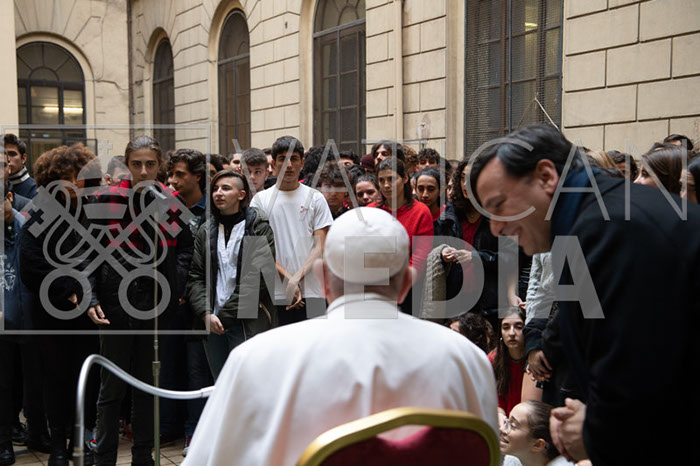 %_tempFileName01613_20122019%