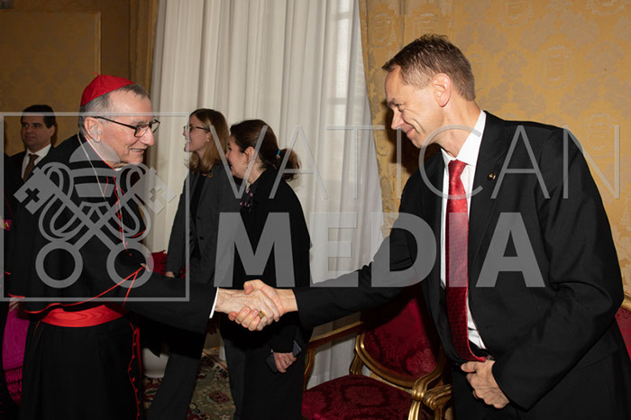 %_tempFileName00397_20122019%