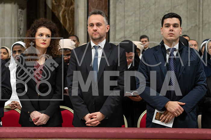 %_tempFileName01483_24122019%