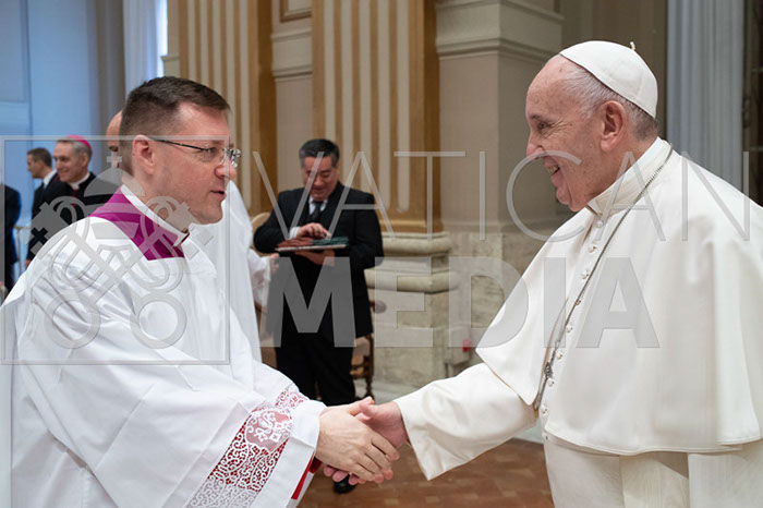 %_tempFileName03162_25122019%