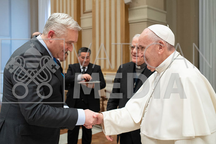 %_tempFileName03647_25122019%