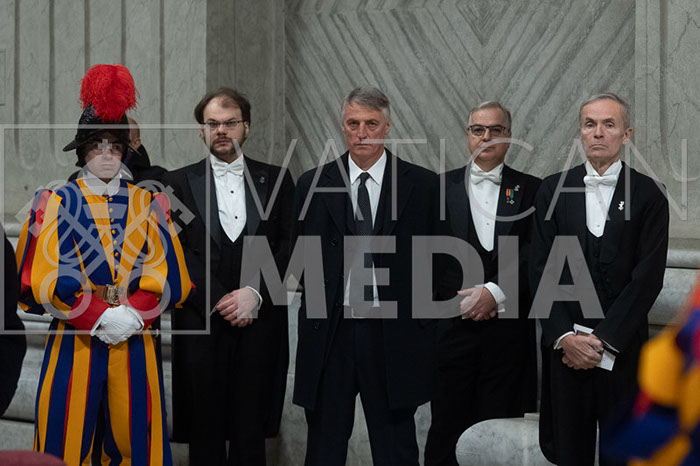 %_tempFileName00337_31122019%