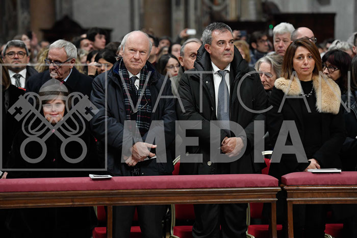 %_tempFileName00366_31122019%